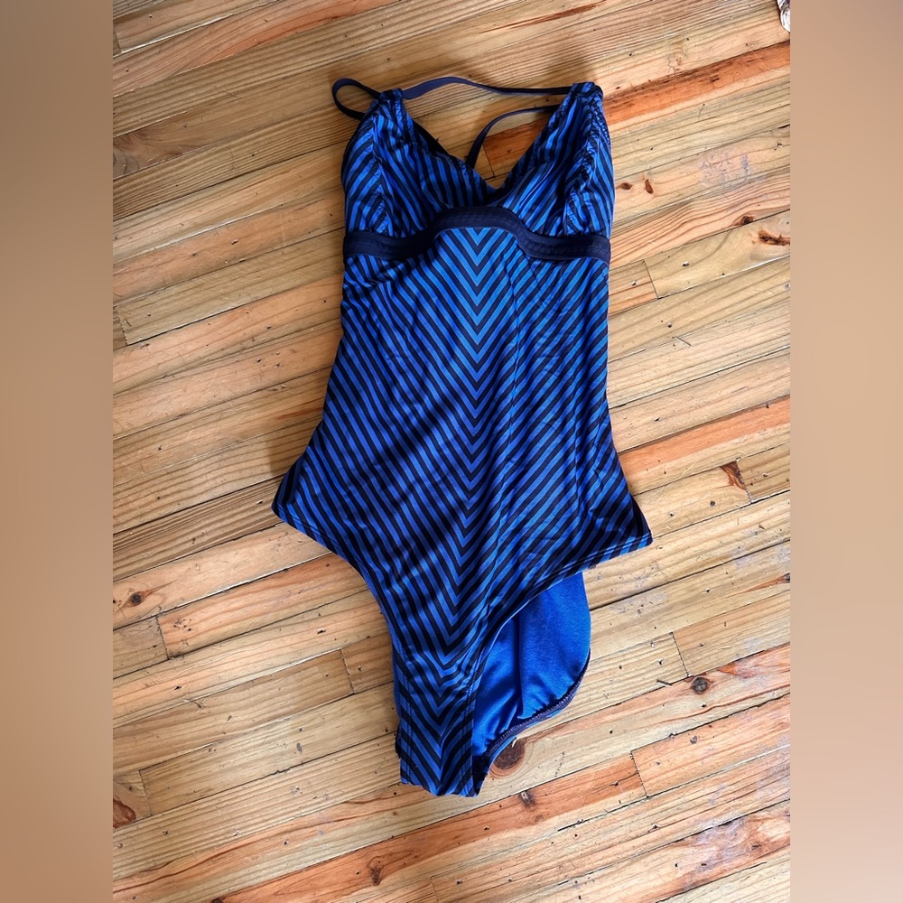 COPY - Athleta swimsuit